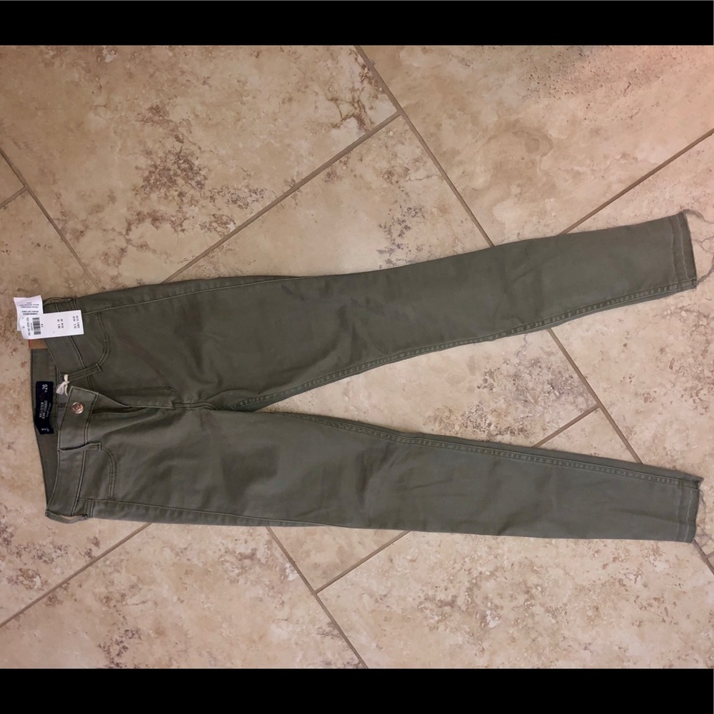 Hollister Green Pants
